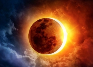 «البحوث الفلكية» يكشف حقيقة تعذر رؤية هلال العيد بسبب كسوف الشمس