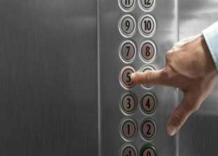 دراسة تحذر من استخدام المصعد دون كمامة: كورونا يبقى داخله 30 دقيقة