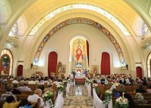 الكاتدرائية تبدأ استقبال المشاركين في قداس عيد القيامة