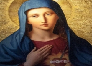بالفيديو| "معجزة" في الأرجنتين تمثال لمريم العذراء "يبكي دما"