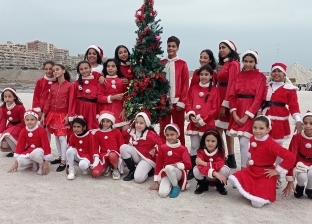 أطفال جمباز بورسعيد يحتفلون برأس السنة على جبال الملح: «شبه الجليد»