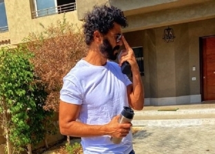 بعد وعكة صحية من أسبوع.. خالد النبوي يغادر المستشفى ويعود لمنزله