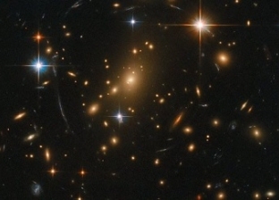 "ناسا" تنشر صورا للفضاء الكوني تضم أكثر من 256 ألف مجرة