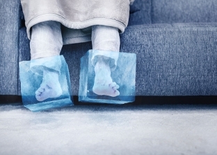 6 أمراض وراء تجمد القدمين في الشتاء: الدفء يأتي بخطوات بسيطة