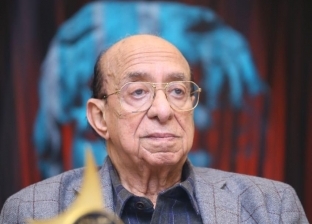 جلال الشرقاوي تعليقا على "مسرح مصر": عبارة عن "قعدة حشيش"