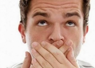 رائحة الفم الكريهة دليل على الإصابة بهذا المرض