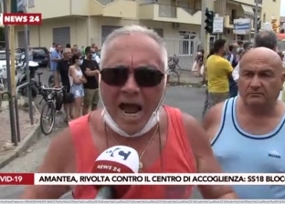 أهالي أمانتيا الإيطالية يحتجون ضد نقل مهاجرين مصابين بـ كورونا للمدينة