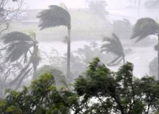 إعصار "ديبي" يدمر منتجعات ساحلية في أستراليا.. وإجلاء عشرات الآلاف