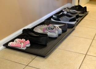 دراسة تكشف أهيمة خلع الحذاء خارج المنزل