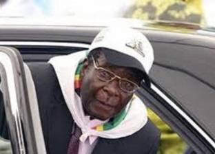 بالصور| بعد عزله.. 10 معلومات عن سيارة رئيس زيمبابوي