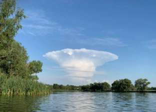 سحابة "الانفجارات النووية" تثير الرعب في سماء أوكرانيا (صور)