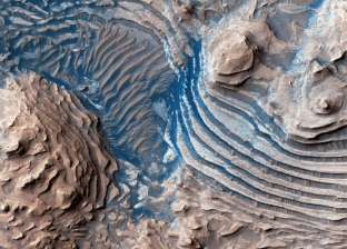 ناسا تنشر صورا غريبة لسطح المريخ