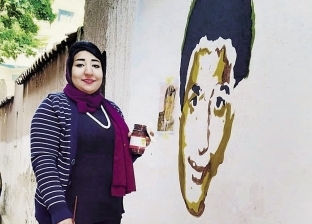 جدارية «سارة» لتخليد ذكرى أحمد زكى الـ14