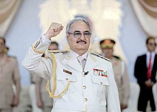 خليفة حفتر يحدد شروط وقف إطلاق النار في ليبيا