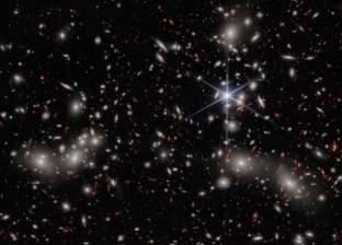 اكتشاف 6 مجرات تعود إلى 700 مليون سنة.. رصدها تلسكوب جيمس ويب
