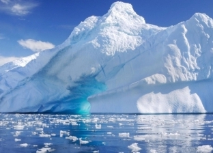 أكبر جبل جليدي يهدد الحياة في جزر بالمحيط الأطلنطي