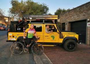 كندي ينوي السفر من القاهرة لجنوب أفريقيا بدراجة إلكترونية: تحدي كبير