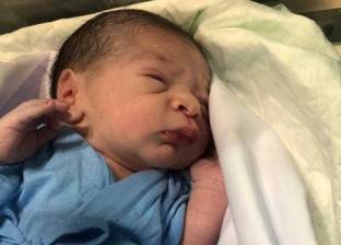 صورة| أول مولود في مستشفيات عرفة.. "وضاح"