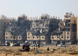 انهيار الأبراج السكنية.. لحظة قصف مدينة خان يونس بعد انتهاء الهدنة (فيديو)