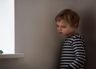 5 مؤشرات تدل على اضطراب طيف التوحد عند الأطفال.. اعرفها
