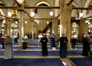 بعد قرار فتح المساجد.. نصائح لتعقيم سجاد الصلاة للوقاية من كورونا