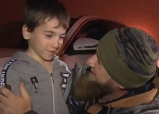 بالفيديو| رئيس الشيشان يهدي طفل خارق سيارة "مرسيدس"