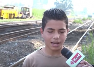 بالفيديو| اختطاف طفل يقود "توكتوك" ورميه على قضبان سكة حديد