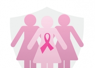 عوامل الإصابة بسرطان الثدي: بينها السمنة المفرطة وتعاطي الهرمونات