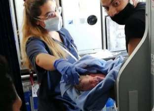 طبيب ولادة سيدة مصر للطيران يروي الكواليس: المطبخ تحول لغرفة عمليات
