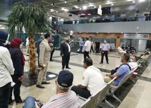عزل راكب جابوني في مطار القاهرة بسبب فيروس كورونا