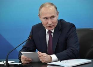 بوتين يحذر ماكرون من أي "عمل متهور وخطير" في سوريا