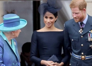الأمير هاري وميجان ينفصلان رسميا عن العائلة الملكية في بريطانيا