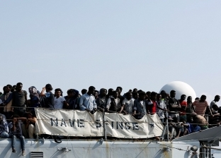 مالطا تسمح بنزول مهاجرين إلى أراضيها بعد احتجازهم لشهر في عرض البحر