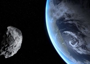 كويكب بحجم برج إيفل يقترب من الأرض غدا.. هل اقتربت نهاية العالم؟