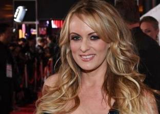 اختبار "كشف الكذب" يؤكد صدق ممثلة إباحية حول ممارسة الجنس مع ترامب
