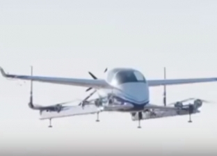 بالفيديو| إطلاق أول سيارة طائرة بالعالم.. وقريبا "Uber Air"