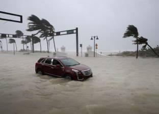 العاصفة «نورما» تتحول إلى إعصارا لدى اقترابها من المكسيك