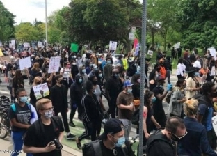 عمدة لندن يحث المتظاهرين على مراعاة التباعد الاجتماعي وارتداء الكمامات