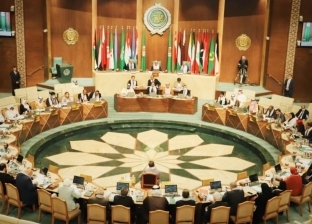 البرلمان العربي يدين استهداف مطار أبها السعودي: جريمة حرب مكتملة الأركان