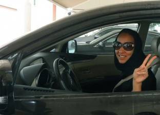ناشطة سعودية تتعهد بالعودة إلى المملكة وقيادة السيارة