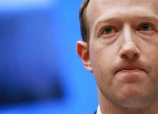 ليلة سقوط «مارك زوكربرج».. كيف فقد مؤسس فيسبوك مركزه المالي عالميًا؟