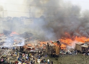 كوارث تحيط بالعالم.. حريق في نيجيريا واختفاء قارب باليابان وإيبولا يعاود الظهور