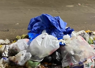 خطر كورونا في أوسيم..عيادات ومعامل تحاليل ترمي النفايات الطبية بالشارع
