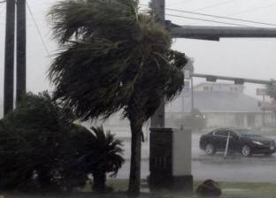 بالفيديو| لقطات حية لإعصار "هارفي" أثناء ضربه سواحل "تكساس" الأمريكية