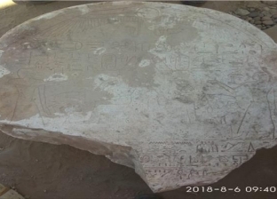 اكتشاف الصدفة.. عالم مصريات يوضح أهمية لوحة طرد الهكسوس بكوم أمبو