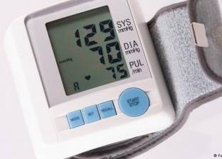 دراسة تحذر من فعالية أجهزة قياس ضغط الدم المنزلية