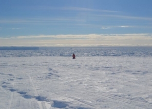 كورونا يحاصر 100 باحث على متن سفينة في القطب الشمالي