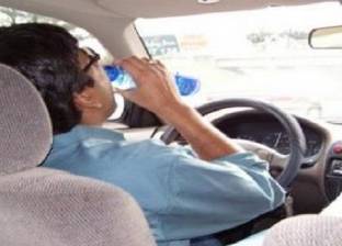 تؤثر على رد الفعل.. عواقب وخيمة لعدم شرب المياه أثناء قيادة السيارة