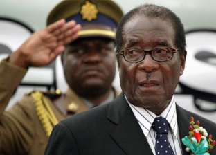 مئات يشاركون في مراسم دفن رئيس زيمبابوي السابق بمسقط رأسه