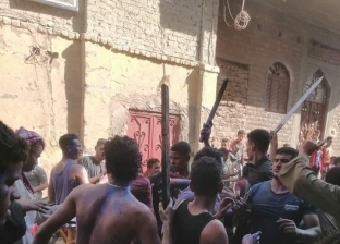 القبض على 4 شباب لرقصهم عراة خلال «زفة عفش عروسة» في قنا